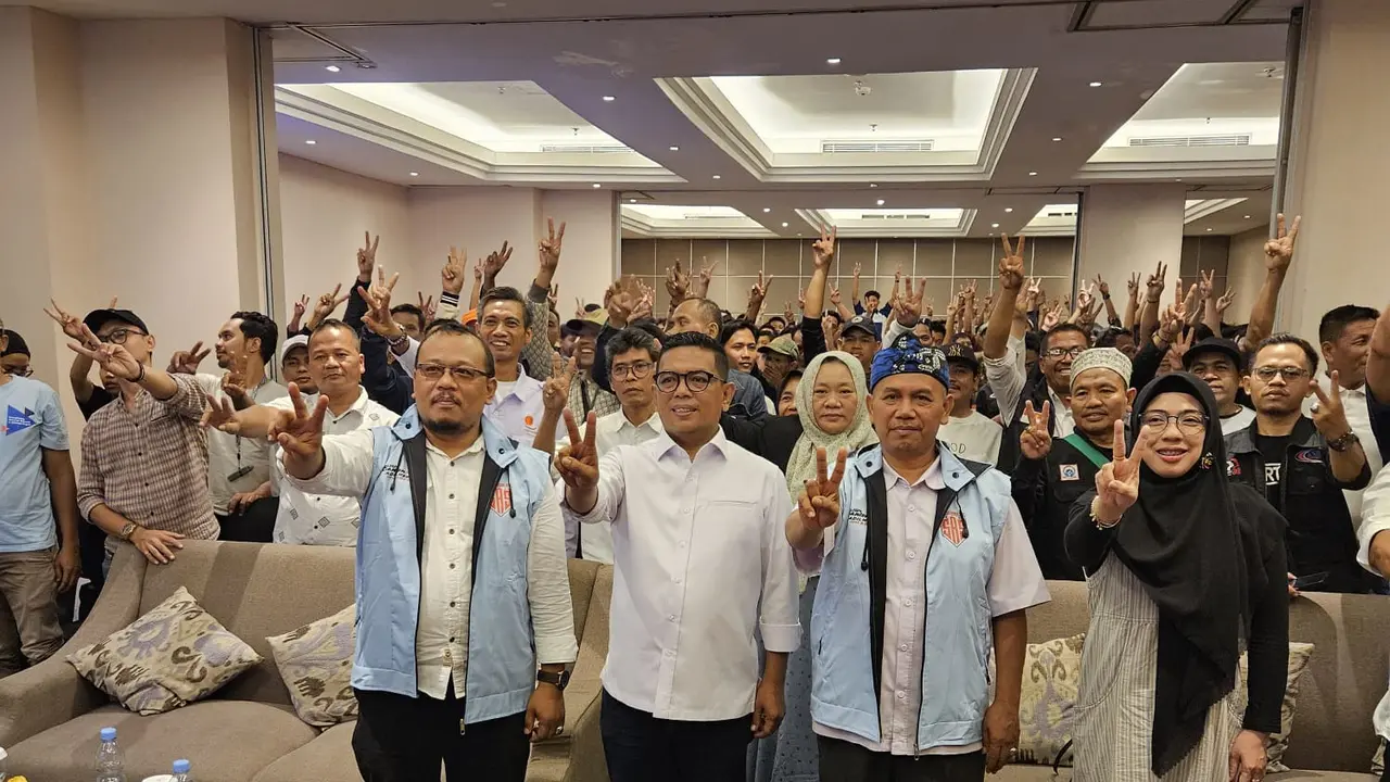 Ketua Buruh Sahabat Andra Soni -Dimyati Provinsi Banten, Faizal Rakhman dalam pernyataan sikapnya, Senin (30/9/2024).