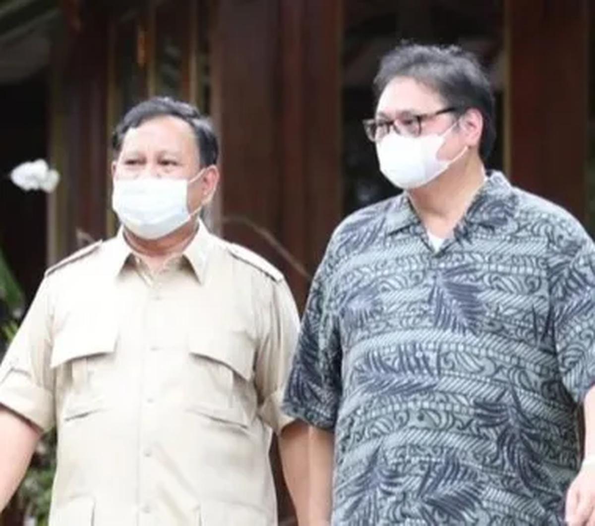 "Kami menyatakan 100 persen, kami di sini menolak Munaslub. Kami ingin fokus bekerja untuk memenangkan agenda politik 2024 bersama Pak Airlangga Hartarto," tutur Doli saat menggelar konferensi pers di Hotel Mulia Resort, Nusa Dua Bali, Minggu (30/7).