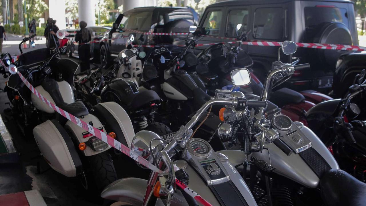 Deretan mobil mewah kasus suap hakim PN Jakarta Pusat disita Kejaksaan Agung