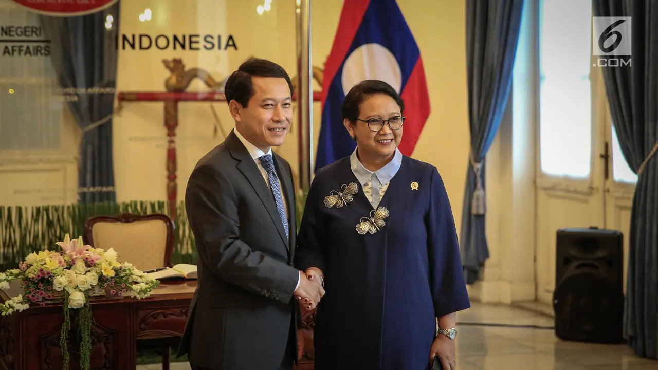 Menlu Adakan Pertemuan Bilateral Bersama Laos