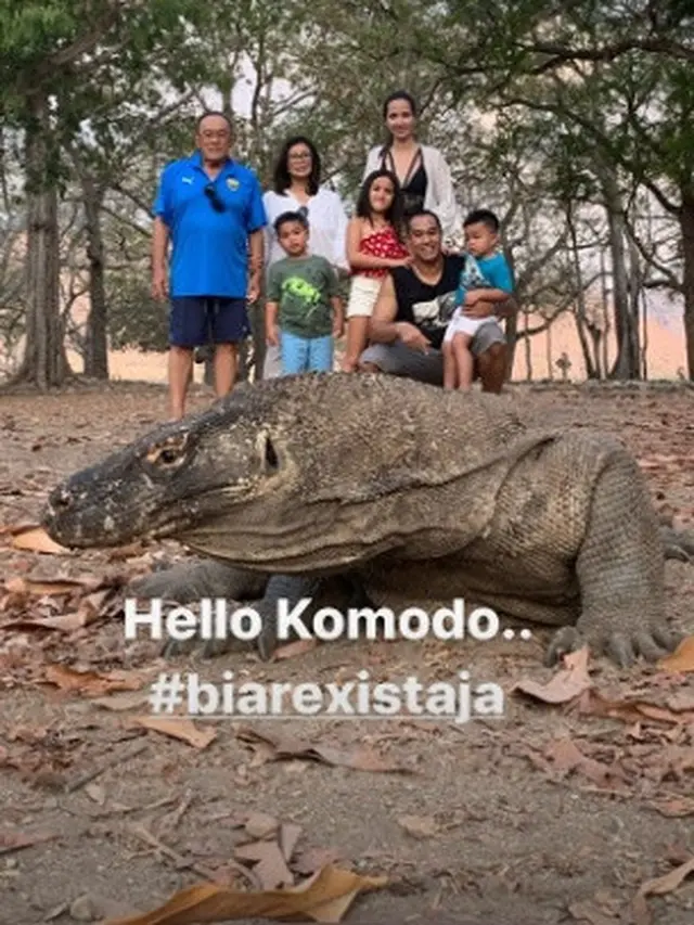 7 Momen Seru Liburan Nia Ramadhani dan Keluarga Bakrie di Pulau Komodo