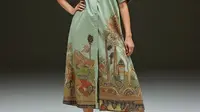 9 Model Batik Wanita Shirt Dress yang Modis di 2025, Tampil Modern