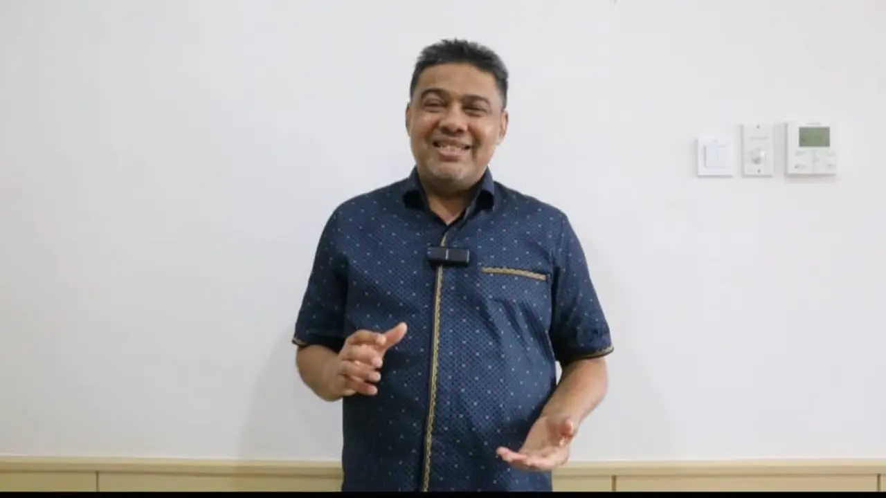 Presiden KSPI Said Iqbal ajak ratusan ribu buruh merayakan May Day 2025 bersama Presiden Prabowo Subianto di Lapangan Monas, Jakarta Pusat.