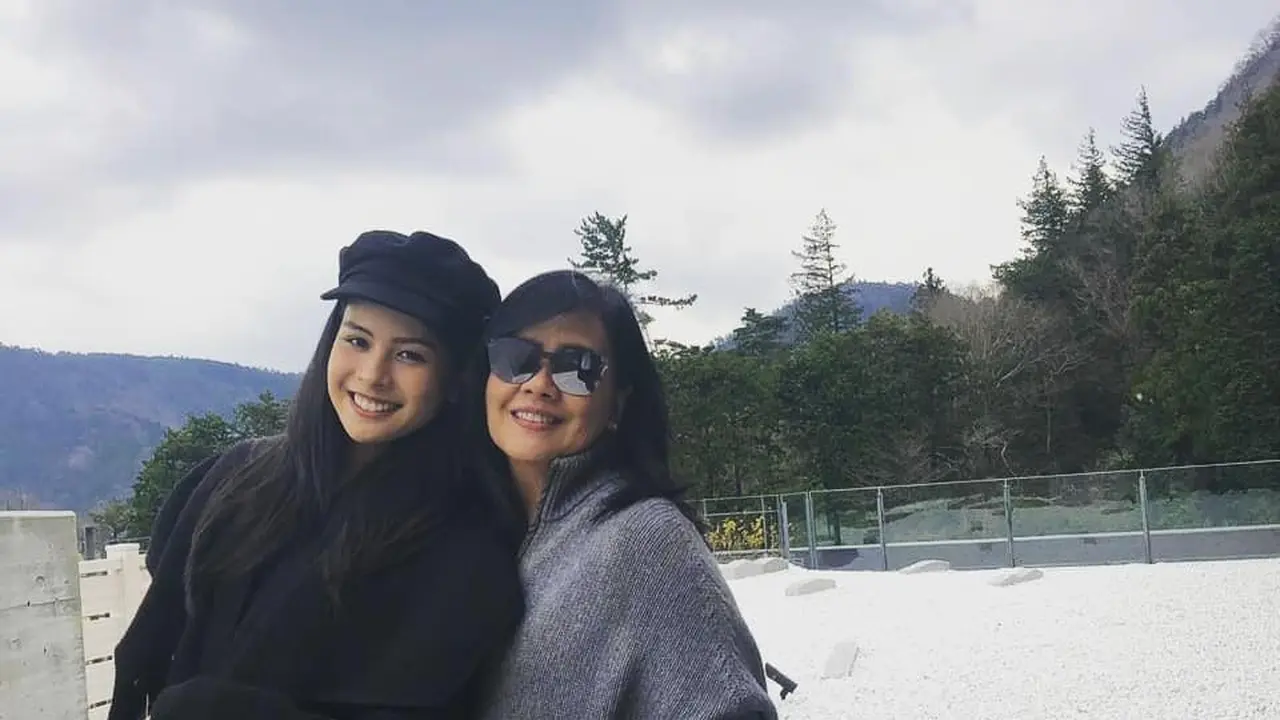Momen Kompak Maudy Ayunda Bareng Ibu. (Sumber: Instagram/muren.s)