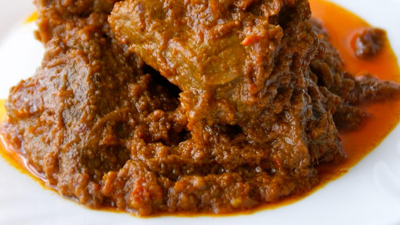 ilustrasi rendang khas minang