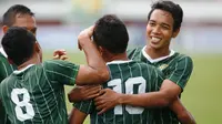 Meski tampil di kasta kedua, Persebaya Surabaya dengan mudah mendapatkan sponsor. (Bola.com/Fahrizal Arnas)