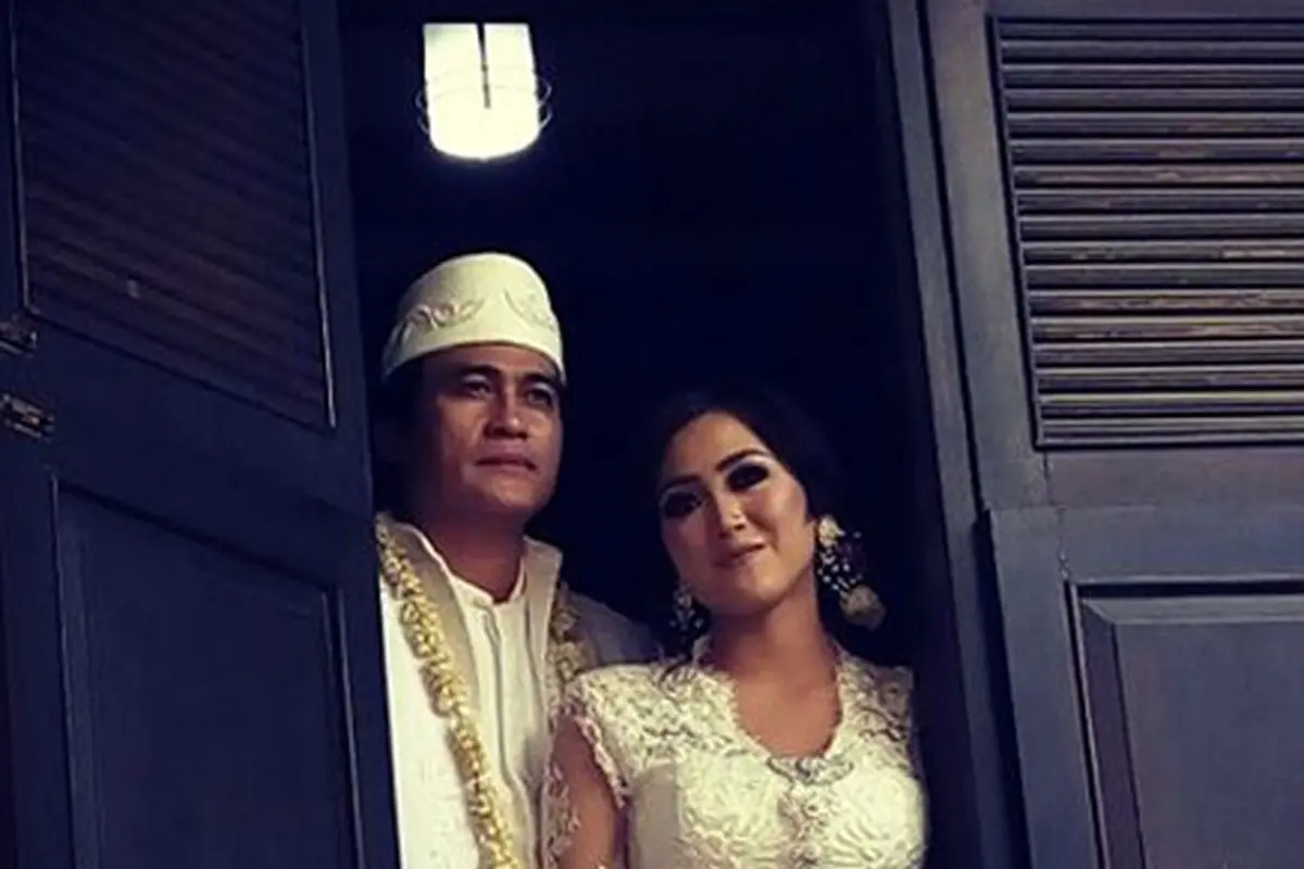 [Bintang] Adjie Pangestu Nikahi dan Novita Patria