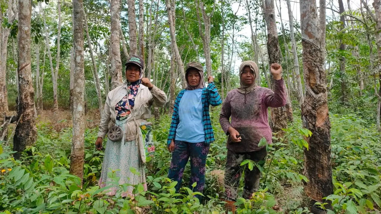 Para Perempuan Cawang Gumilir, Tergusur dan Bertahan di Tengah Ketidakpastian (1)