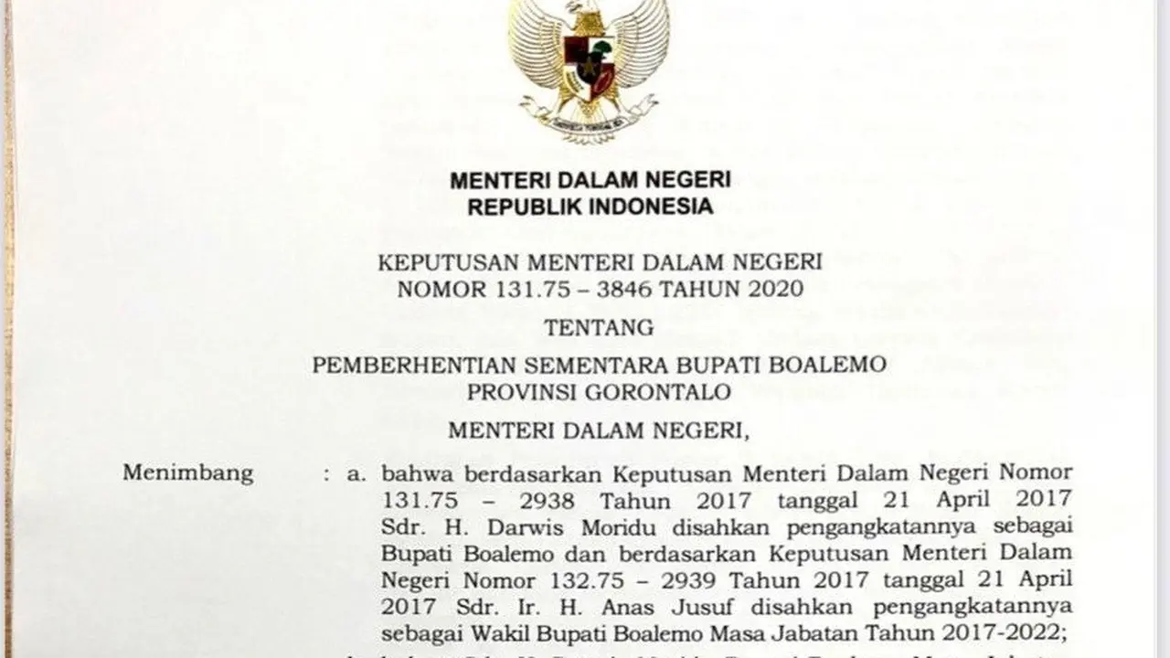 Kutipan surat keputusan pemberhentian bupati boalebo oleh Mendagri (Arfandi Ibrahim/Liputan6.com) 