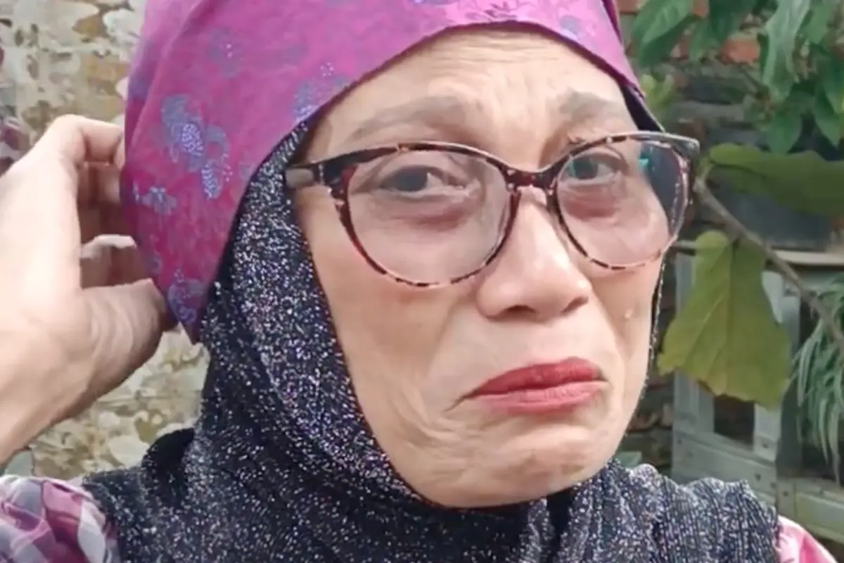 Nursyah ibunda Indah Permatasari. (Foto: Dok. YouTube Nursyah Garden)