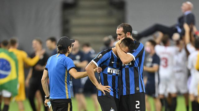 Ekspresi Pemain Inter Milan Usai Gagal Angkat Trofi Juara Liga Europa