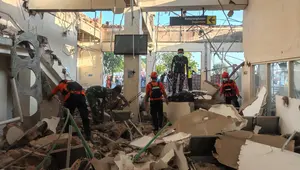 Gempa NTT, Hercules dan Kapal Perang Dikerahkan Bantu Korban di Nagekeo