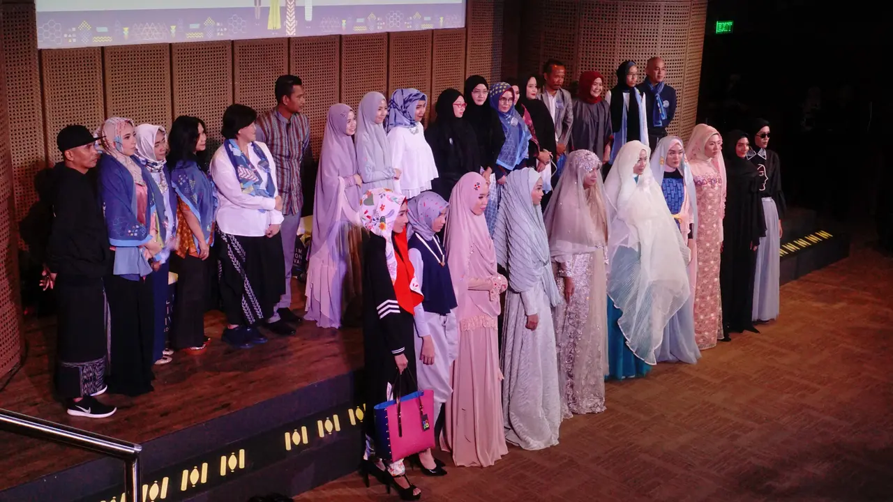 Grey Zone, Indonesia Menuju Pusat Fashion Muslim Dunia di 2017