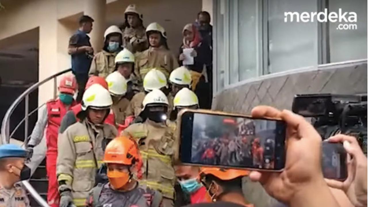 ⁠Terjun Langsung, Muncul Sosok Jenderal Polwan Jagoan Forensik Berjuang Keras Ungkap Identitas Jenazah Korban Kebakaran Glodok