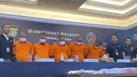 Polisi menetapkan 12 orang sebagai tersangka dalam kasus jual-beli ginjal jaringan internasional. (Liputan6.com/Ady Anugrahadi)