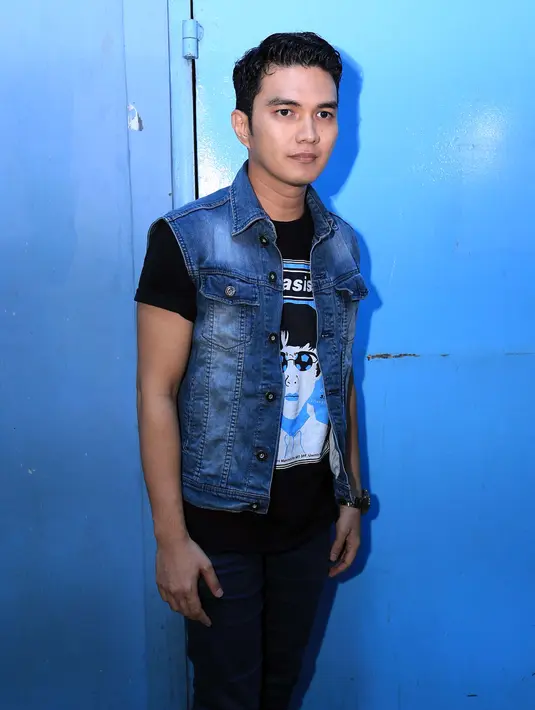 Rumah tangga Aldiansyah Taher dengan Georgia Aisyah tengah diujung tanduk. Istri Aldi Taher telah mengajukan gugatan cerai di Pengadilan Agama Jakarta Pusat pada 20 Oktober silam. Penyanyi dan pemeran sudah sebulan pisah rumah. (Deki Prayoga/Bintang.com)