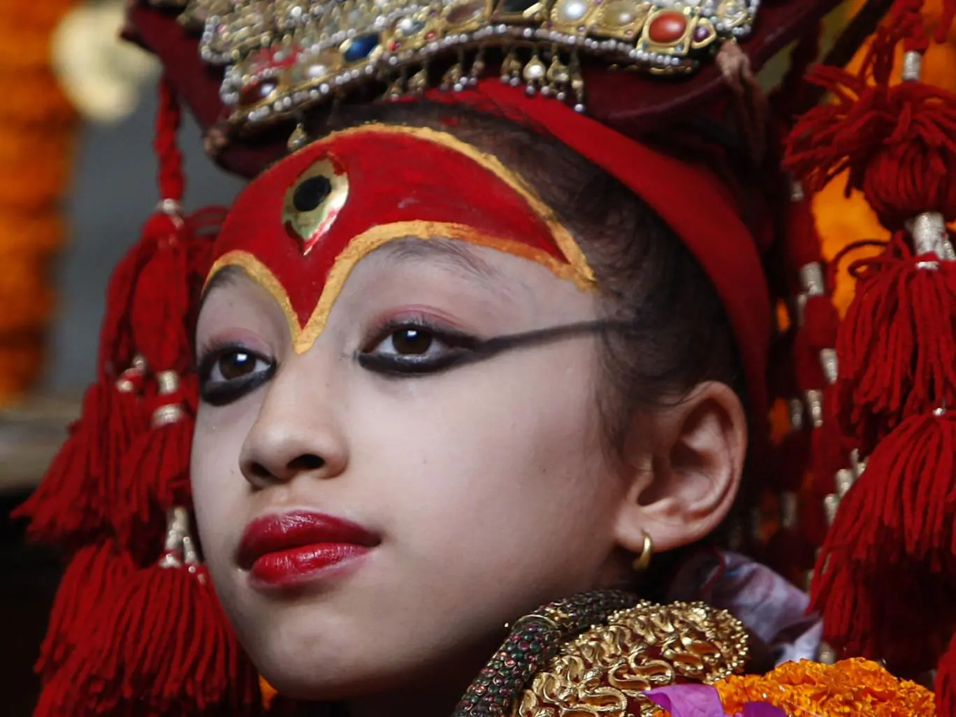 Matina Shkya, mantan titisan dewi yang kini kembali ke masyarakat. Tempatnya sebagai Royal Kumari telah digantikan oleh bocah cilik lainnya (AFP)