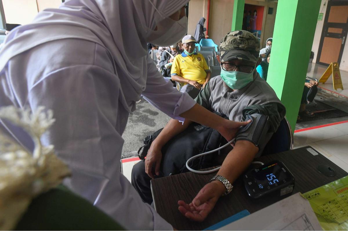 AHY tinjau program cek kesehatan gratis untuk warga berulang tahun