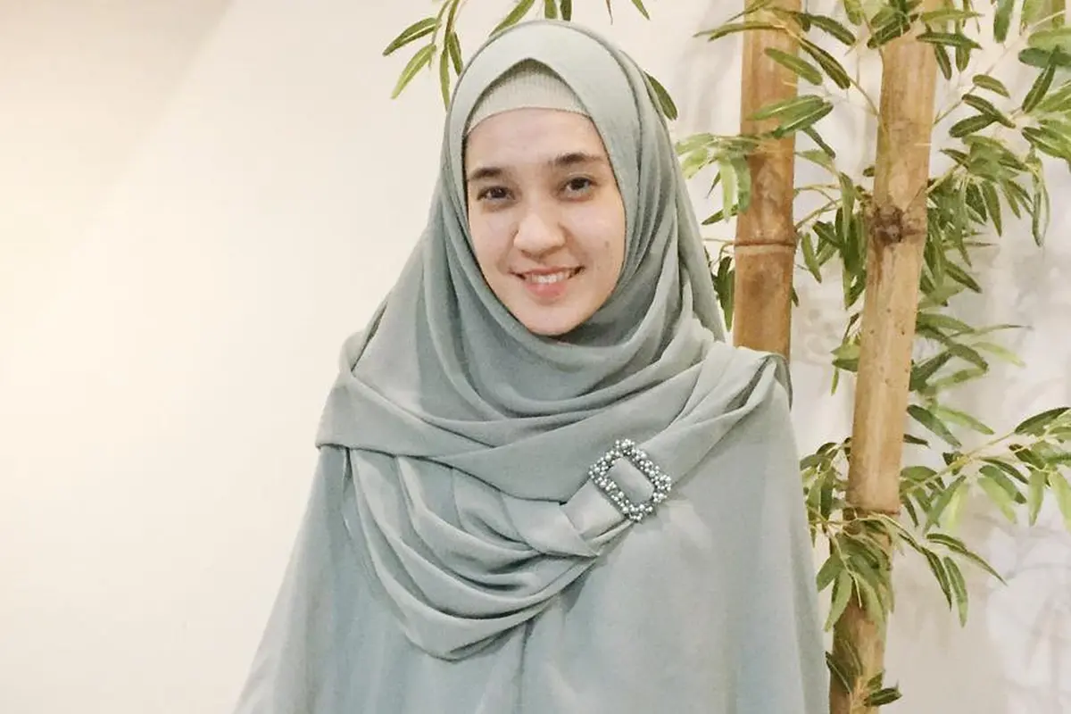 [Bintang] Dhini Aminarti