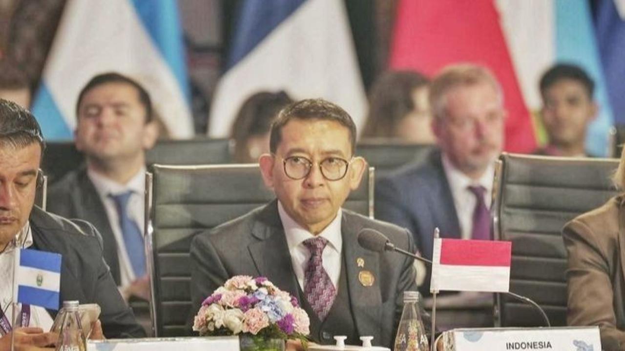 VIDEO: Prabowo Macron Datang, Fadli Blak-blakan Pembangunan Eskalator Hingga Ekskavator Borobudur