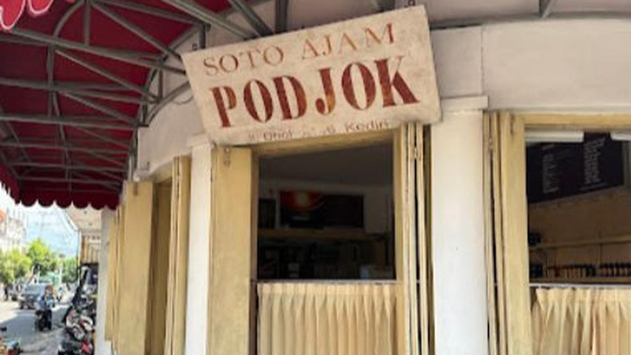 <b>Menyantap Soto di Bangunan Peninggalan Belanda</b>