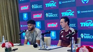 Tyrone Mings Beri Pesan Penting untuk Calon Pesepak Bola Indonesia