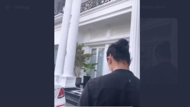 Unggahan Ariel Tatum