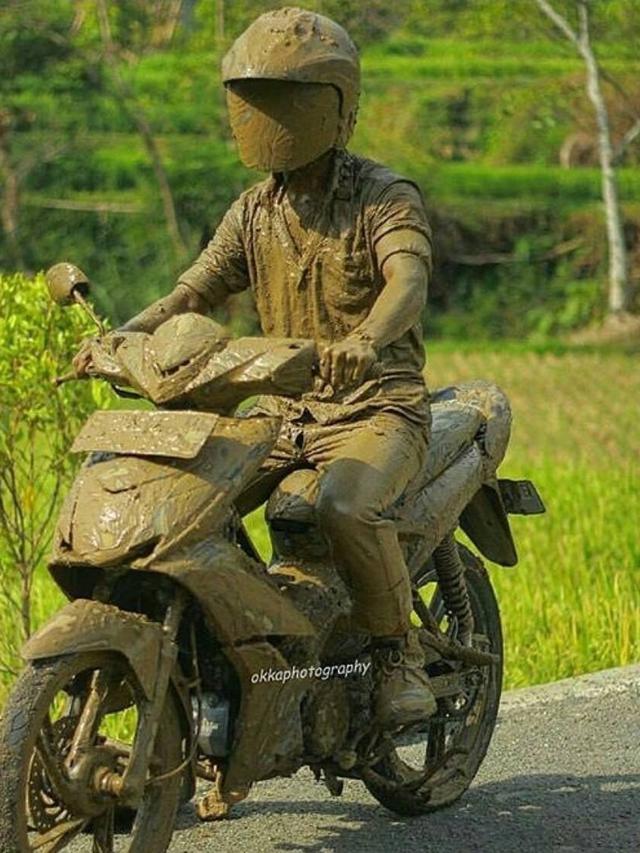 10 Potret Modifikasi Honda Blade, Stripping Repsolnya tak Terlupakan!