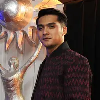 Ricky Harun, pemenang SCTV Awards 2015 (Deki Prayoga/bintang.com)