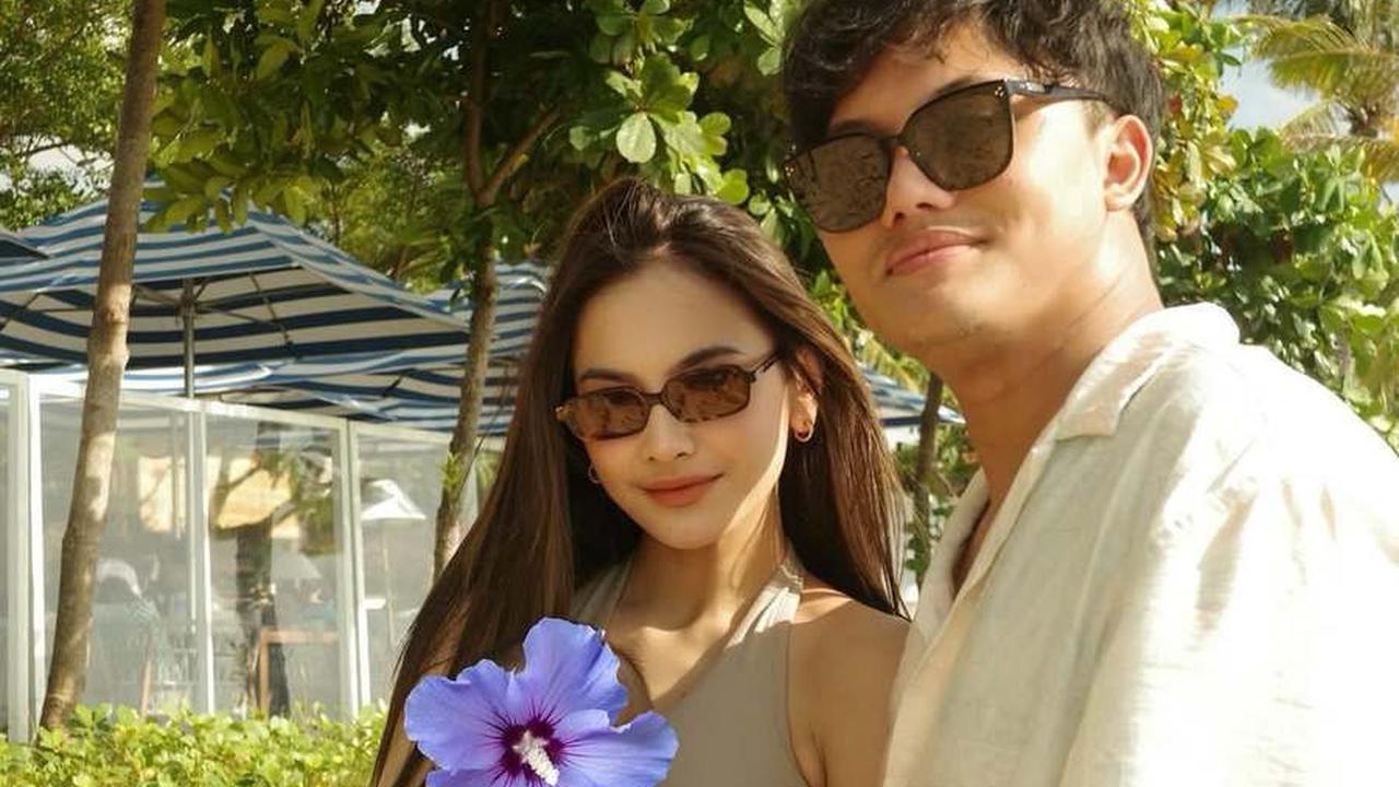 Potret Selina Diajak Mahalini dan Rizky Febian ke Pantai di Bali, Nikmati Tempat Kelahiran sang Ibu