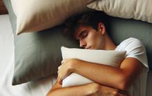 Cara Agar Tetap Tidur Malam dengan Nyaman saat Hidung Buntu dan Pilek