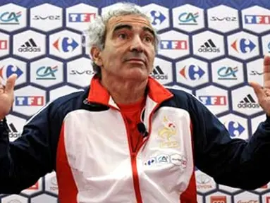 French national football team coach Raymond Domenech gestures during a press conference, on June 14 2008, in Chatel-Saint-Denis. AFP PHOTO / FRANCK FIFE