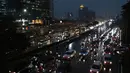 Guyuran hujan memperparah kemacetan arus lalu lintas di Jalan TB Simatupang, Jakarta Selatan. (KapanLagi.com/Budy Santoso)