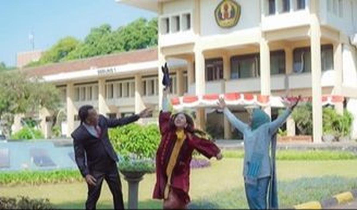 Nama Anak Bupati Ponorogo Nyentrik