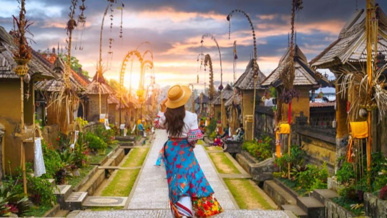 Desain Rumah Bali Minimalis, Perpaduan Elegan Tradisi dan Modernitas