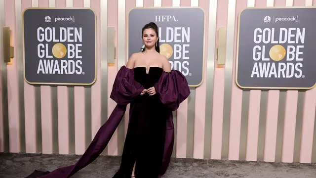 6 Parade Perhiasan Mewah Artis di Ajang Golden Globe 2023, Jenna Ortega hinga Selena Gomez