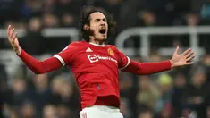Kontrak Edinson Cavani di Manchester United diketahui akan habis pada musim panas tahun ini. Ia juga dilaporkan akan meninggalkan klub. Mengingat peranannya yang begitu penting sebagai penyerang yang serba bisa di dua musim sebelumnya, MU tentu memiliki tugas berat untuk mencari pengganti 'El Matador'. Berikut 5 kandidatnya. (AFP/Paul Ellis)