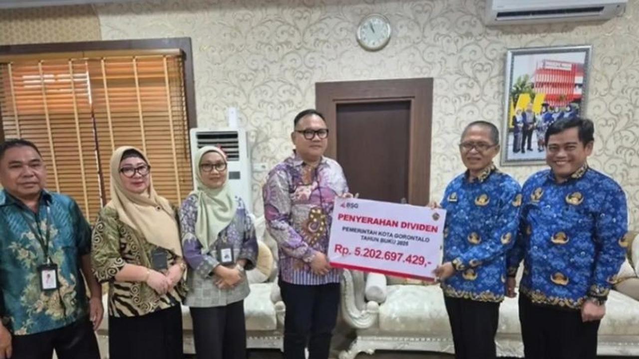Bank SulutGo Penuhi Komitmen, Serahkan Dividen Rp5,2 Miliar dan CSR ke Pemkot Gorontalo