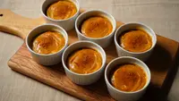 Cara Bikin Pudding Cup Anti Bergerindil untuk Sajian Lembut Sempurna
