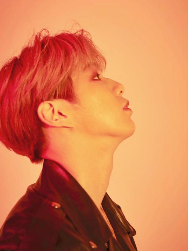 Kang Daniel (Instagram/ daniel.k.here - https://www.instagram.com/p/Bukgw5glLsP/)