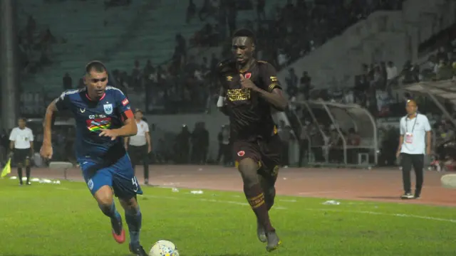 Wallace Costa Amido Balde PSIS Semarang PSM Makassar