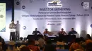 Dirut PT Mandiri Tunas Finance Arya Suprihadi memaparkan kinerja saat Investor Gathering Tahap 1 di Jakarta, Kamis (29/11). Mandiri Tunas Finance menargertkan obligasi Rp 1 triliun melalui Penawaran Umum Berkelanjutan lV. (Liputan6.com/Herman Zakharia)