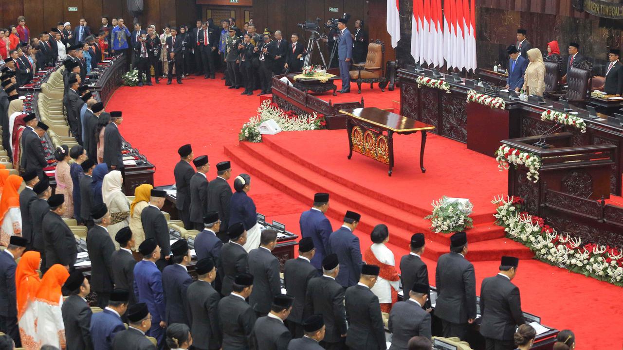 VIDEO: Kehadiran Wapres Try Sutrisno Jenderal TNI Sepuh, Setia Hadir ke DPR Sebagai Tamu Istimewa