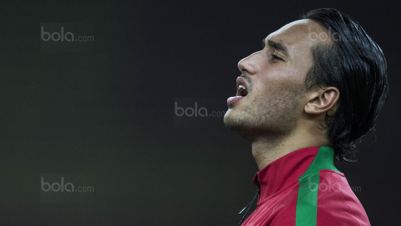 Ezra Walian