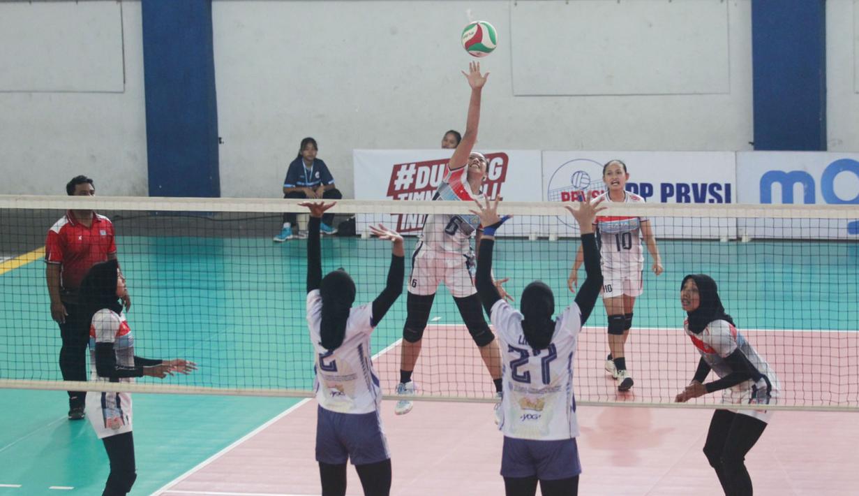 Tim putri Vobgard TNI AD mengalahkan Baja 78 Bantul skor 3-0 (25-17, 25-23, 25-21). (Dok. PBVSI)