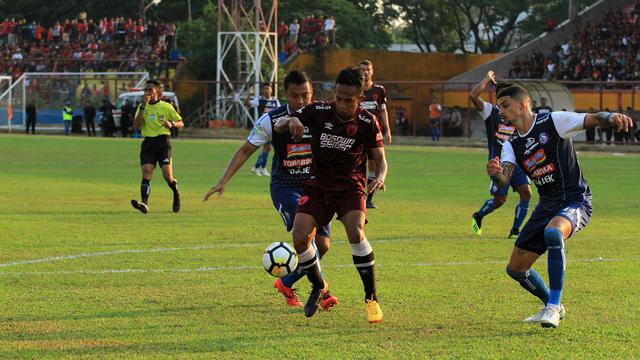 PSM Makassar vs Arema FC