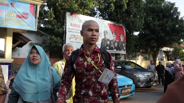Galih Halba Devano Nugroho (20) anak pekerja harian di Pemalang lolos seleksi penerimaan Bintara Polri 2023. (Foto: Liputan6.com/Polres Pemalang)