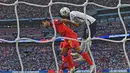 Pesta gol Inggris ditutup oleh Bukayo Saka pada menit ke-85. Ia berhasil memanfaatkan skema sepak pojok cepat yang dilakukan Trent Alexander Arnold dan Jesse Lingard yang berbuah umpan silang yang sukses ditanduknya menjadi gol. Inggris unggul 4-0. (Foto: AFP/Justin Tallis)