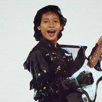 Abiem Ngesti meninggal dunia pada usia 16 tahun karena mengalami kecelakaan mobil. Ia terkenal lewat tembang Pangeran Dangdut. (Istimewa)