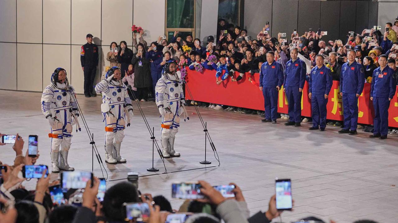 astronot china
